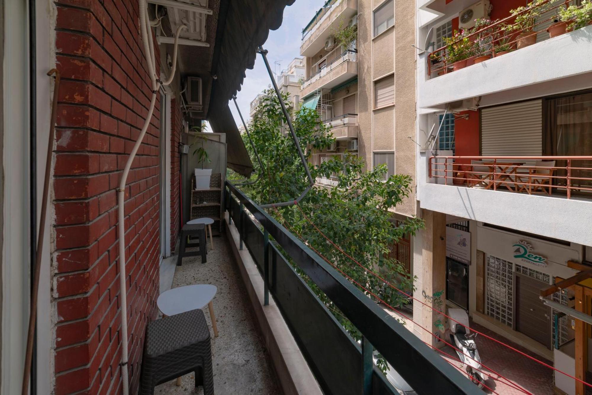 Local Urban Living 2Bd Apartment In 아테네 외부 사진